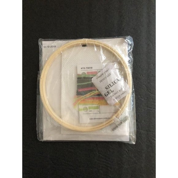 Dimensions Counted Cross Stitch 14 Ct Thankful Grateful Blessed 6 Inch Hoop - Picture 7 of 7